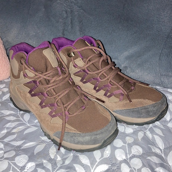 Columbia Shoes - Columbia Wahkeena Brown & Purple Mid Hiking Boots